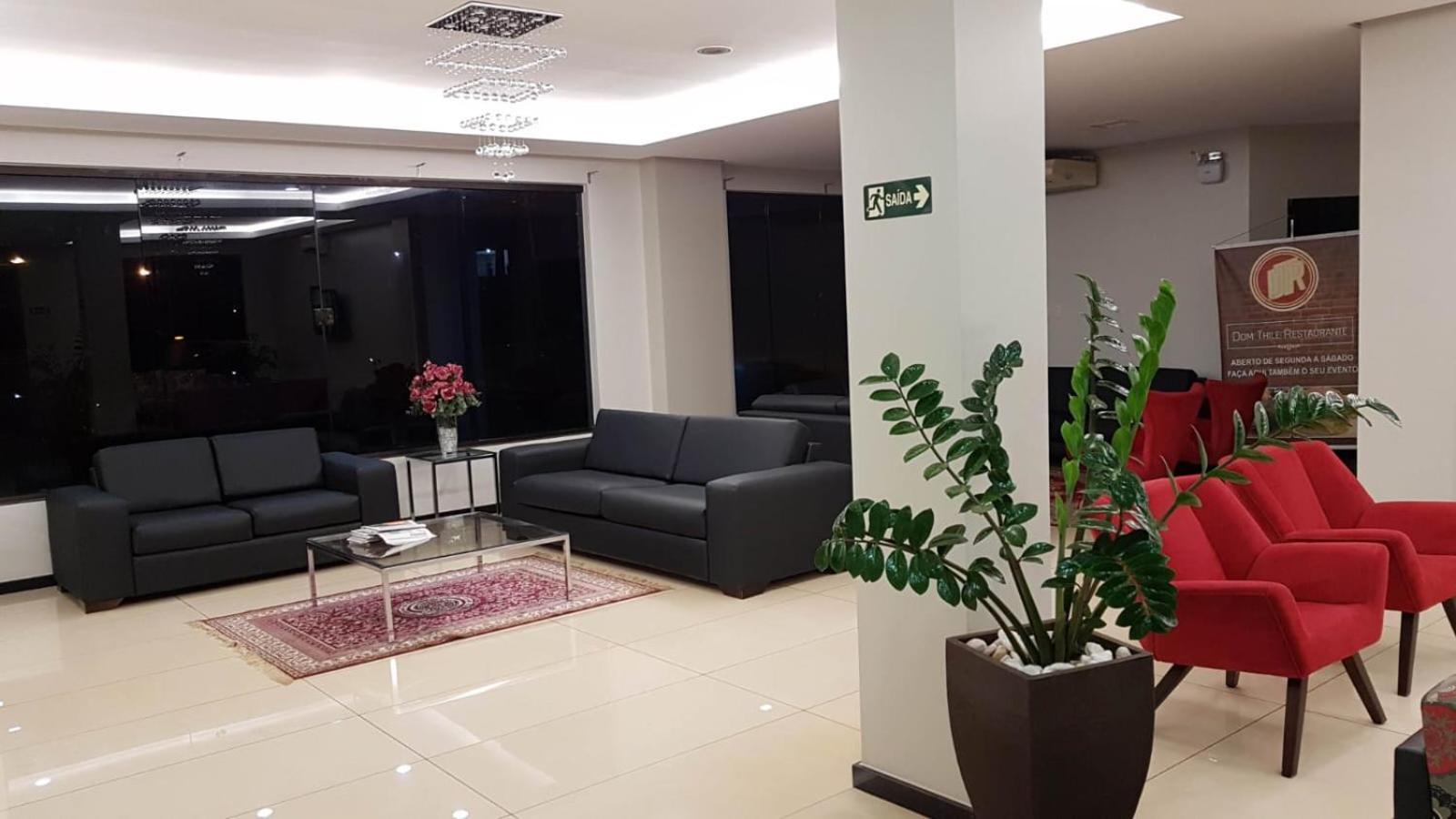 Thile Park Hotel Jataí Esterno foto