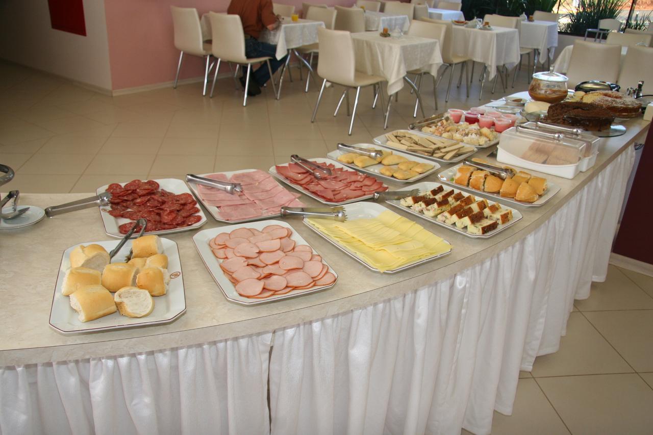 Thile Park Hotel Jataí Esterno foto