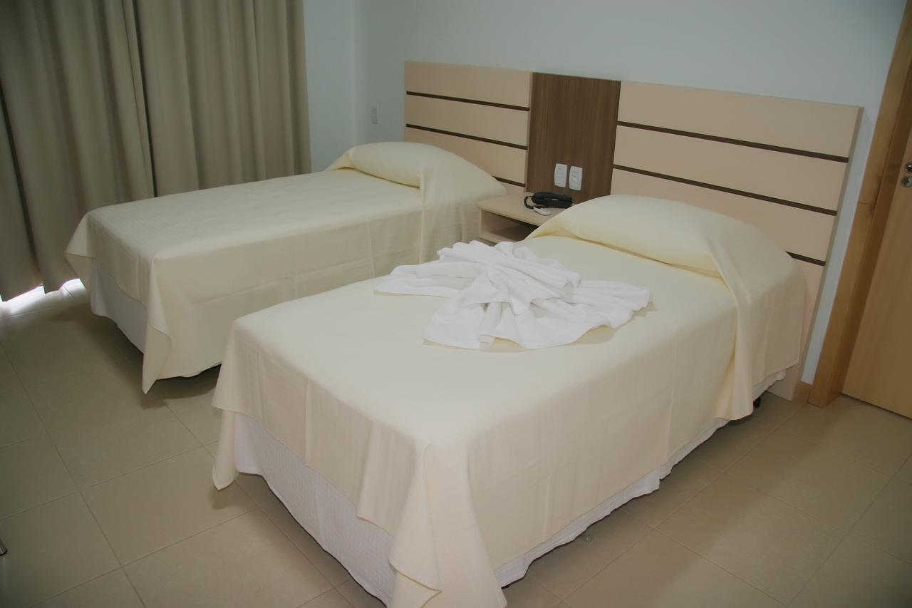 Thile Park Hotel Jataí Esterno foto