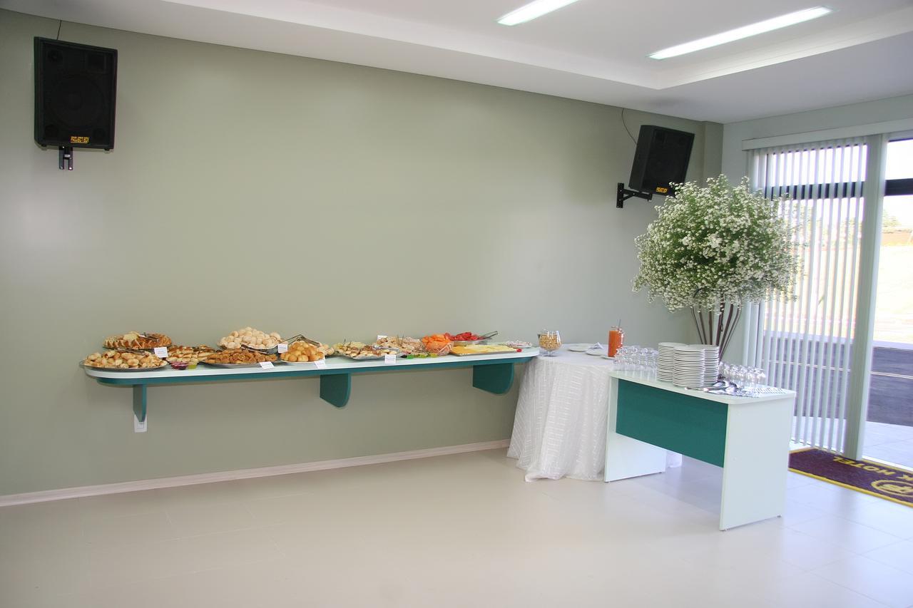 Thile Park Hotel Jataí Esterno foto